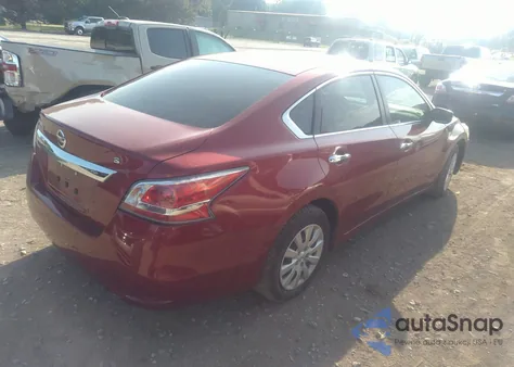 2015 Nissan Altima 2.5 Sv/2.5/2.5 S/2.5 Sl из США, поврежденный, VIN 1N4AL3AP2FC251995